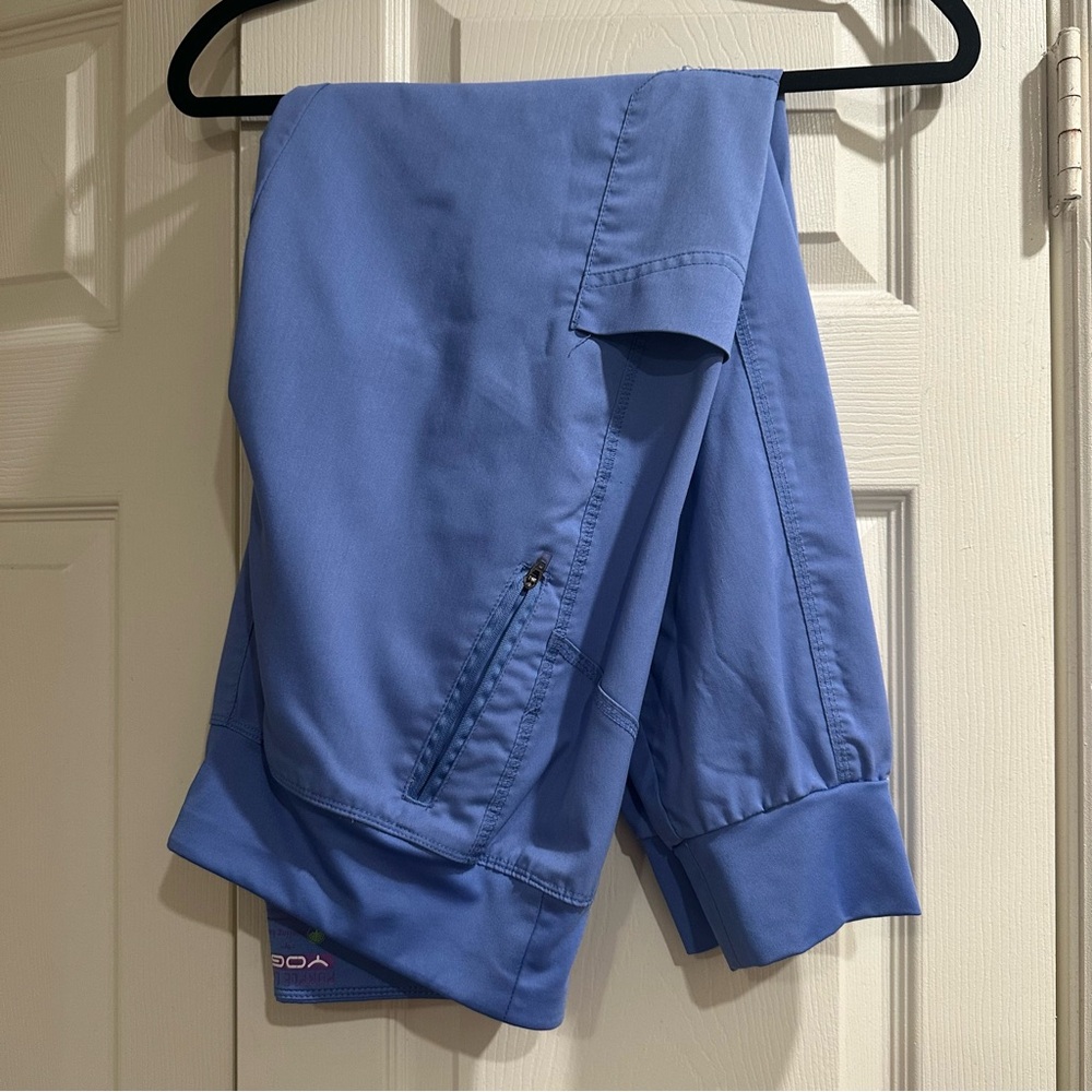 Healing Hands Jogger Scrub Bottoms